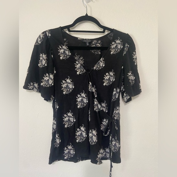 Lucky Brand women's small flutter sleeve wrap tie top with deep V EUC - Picture 1 of 7
